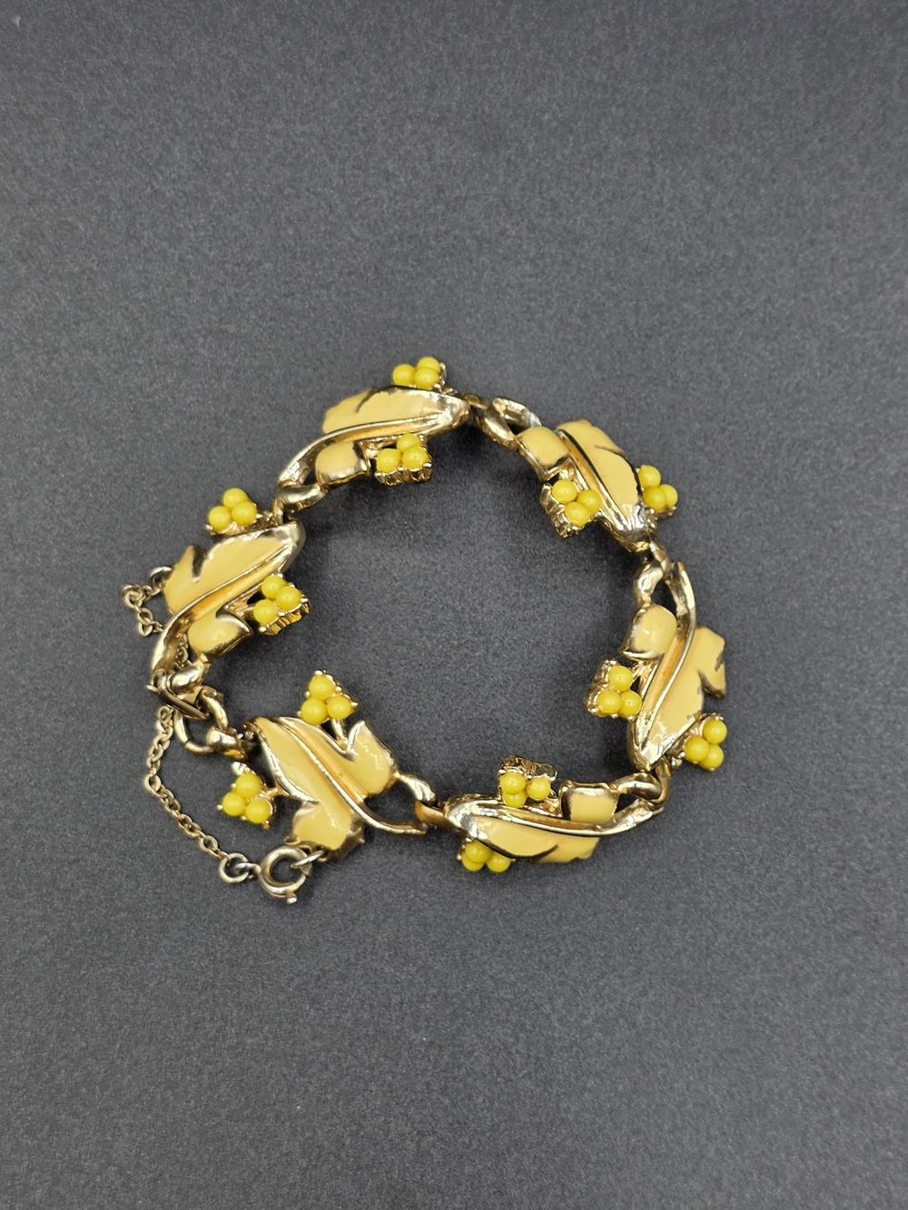 Vintage 1950's Coro Yellow Floral Link Bracelet - Fashion Jewelry